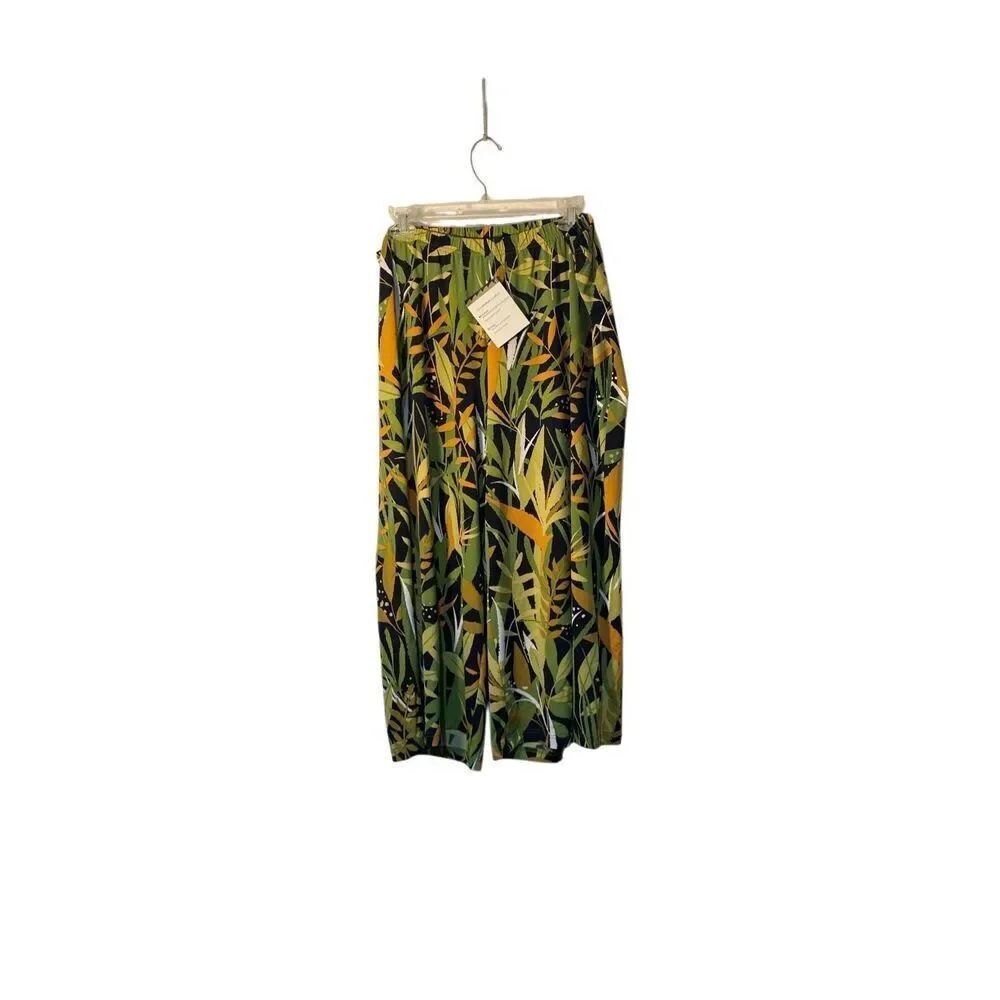 NWT Bob Mackie women’s green floral wide leg pull on culotte large - Picture 2 of 5